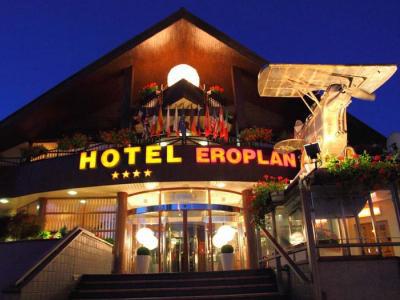 Wellness Hotel Eroplán Roznov pod Radhostem Exterior foto